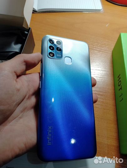 Мобильные телефоны