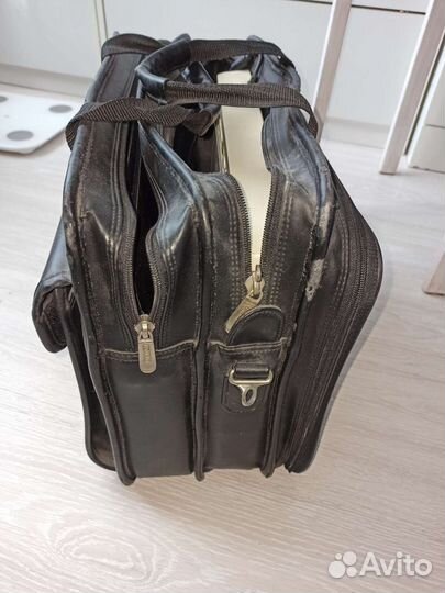 Сумка для 2-3 ноутбуков. Compaq