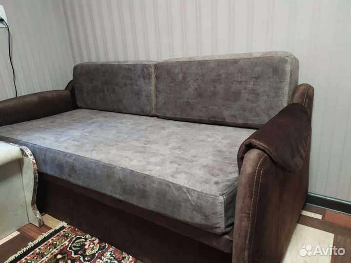 Перетяжка мягкой мебели