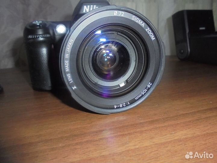 Фотоаппарат nikon F80 с обьективом sigma zoom