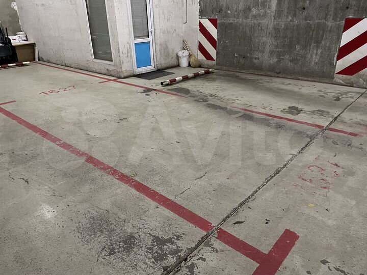 Машиноместо, 24 м²