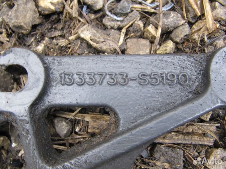 Кронштейн воздушного фильтра Scania P, G, R series