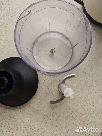 Чаша к блендеру Redmond