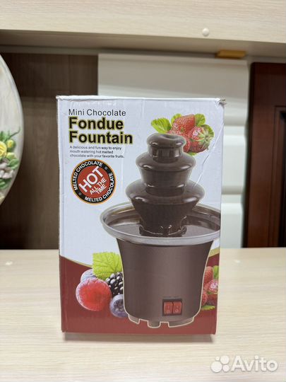 Шоколадный фонтан фондю