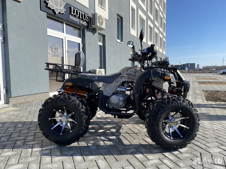 Квадроцикл Grizzly-250 на кардане новый