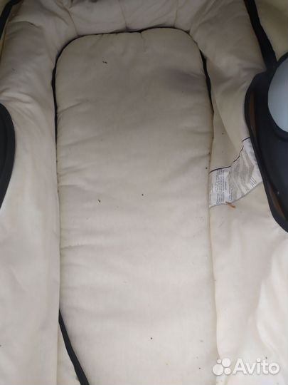 Верхняя часть коляски (автолюлька)