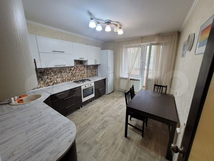 3-к. квартира, 75 м², 3/5 эт.