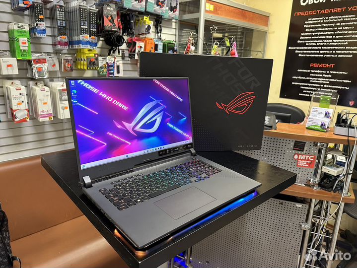 ROG Strix G713RW Ryzen 9/16gb DDR5/RTX3070Ti/ 1TB