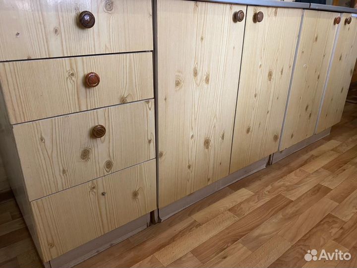 Кухонный гарнитур