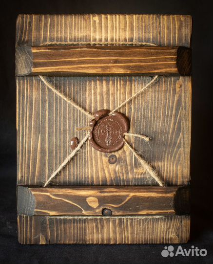 Икона деревянная 