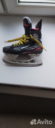 Коньки Bauer 2x размер 2.5EE
