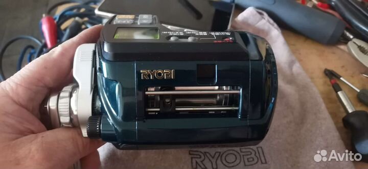 Электрокатушка морская Ryobi VS700L