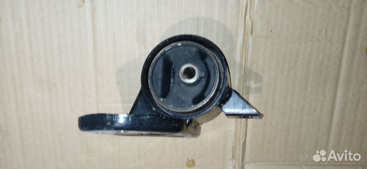 Опора двигателя кпп