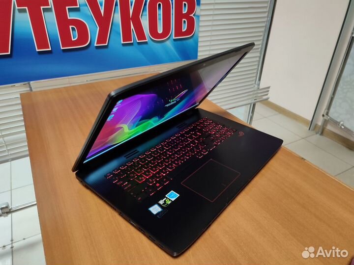 Игровой ноутбук Asus Rog / 17 дюймов / GTX