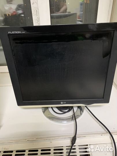 Монитор LG flatron L1940B