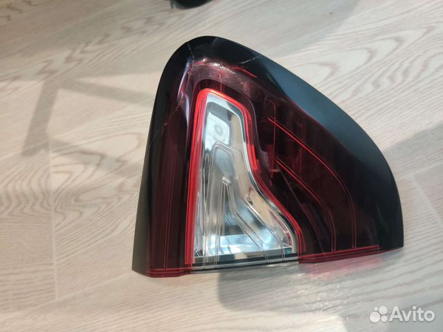 Фара багажника левая renault kaptur 265554078r