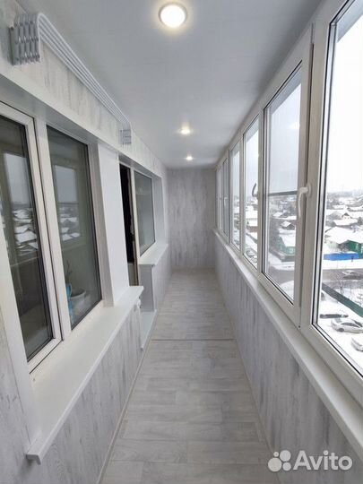 Балконное остекление новое