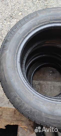 Michelin X-Ice 215/65 R16