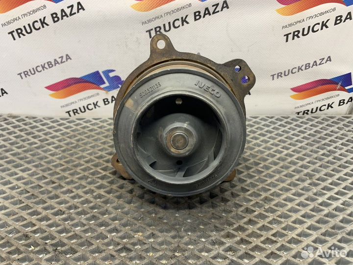 500356553 Насос водяной (помпа)