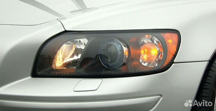 Стекла фар Volvo S40 2 2004-2007