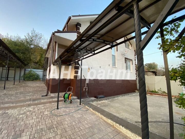 Дом 123 м² на участке 5 сот.