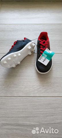 Детские футбольные бутсы