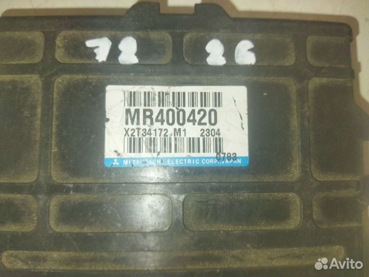 Блок ABS Mitsubishi Pajero 3