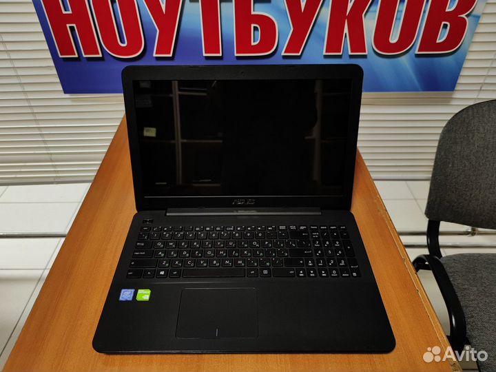 Ноутбук asus / Pentium / 4 ядра / ssd / geforce