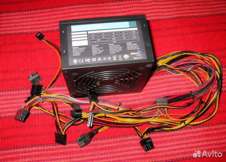 Блоки питания 700 W - 2000 W