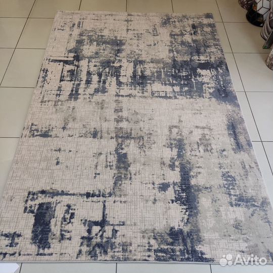 Ковер шерсть 100 процентов, новый