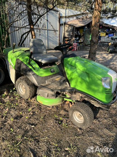 Продам садовый трактор-газонокосилку