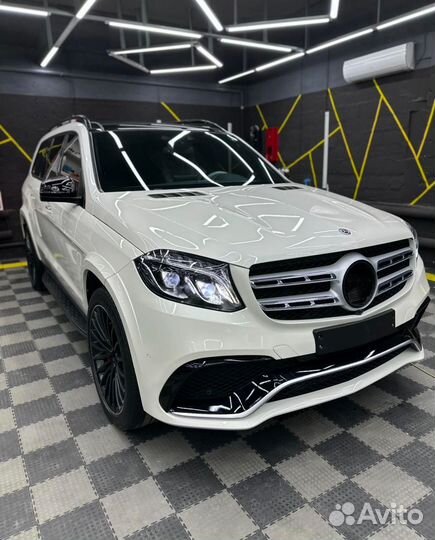 Оклейщик автомобилей