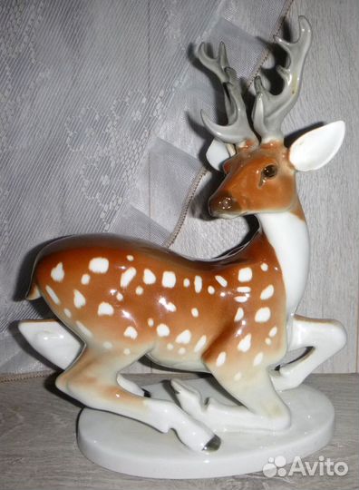 Статуэтка фарфор СССР Олень, лфз