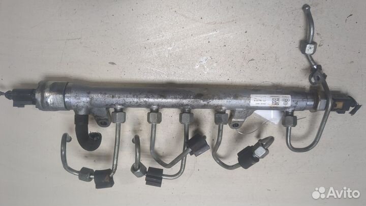 Рампа топливная Skoda Fabia, 2014