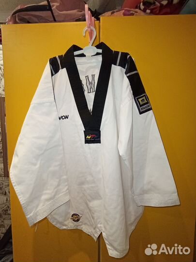 Форма для тхэквондо 160