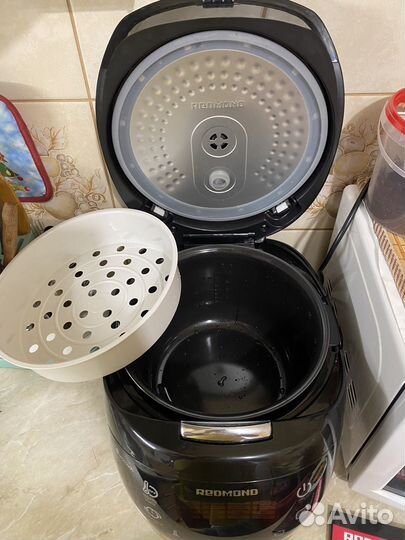 Мультиварка redmond rmc m90