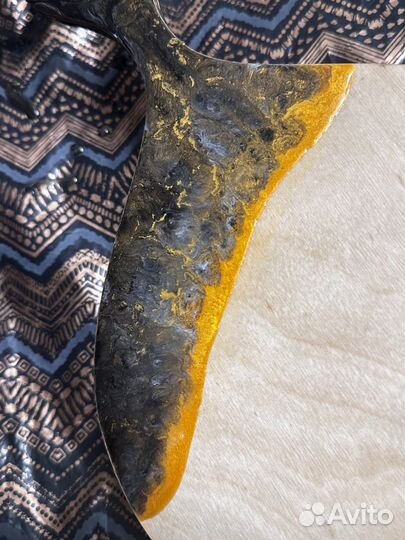 Доска для сервировки из смолы