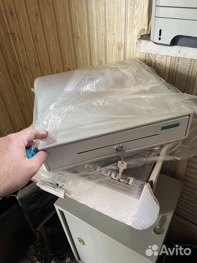 Денежный ящик