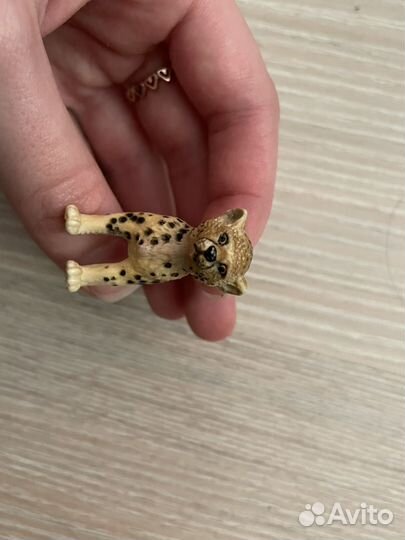 Schleich ягуар / гепард детеныш стоячий