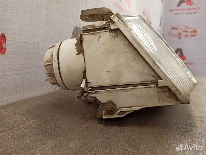 Фара правая LADA 2110-2112 LADA-110