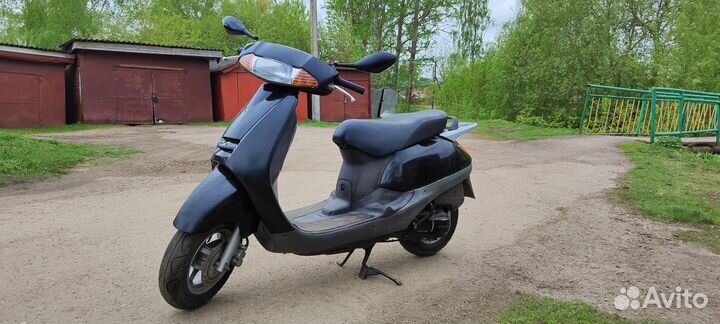 Скутер Honda lead 100