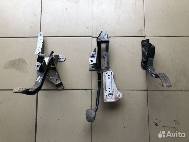 Педаль газа тормоза сцепления Ford Focus 3