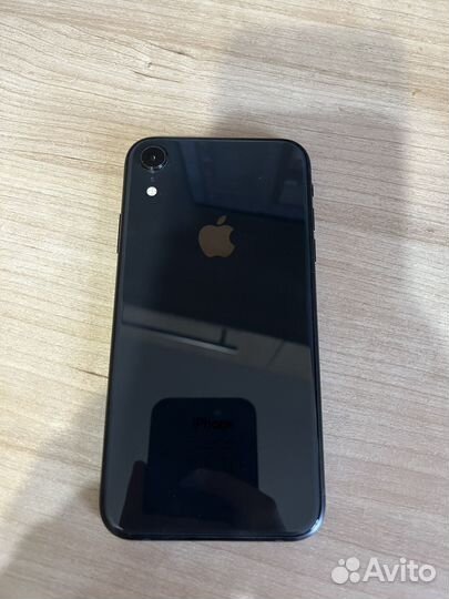 iPhone Xr, 128 ГБ