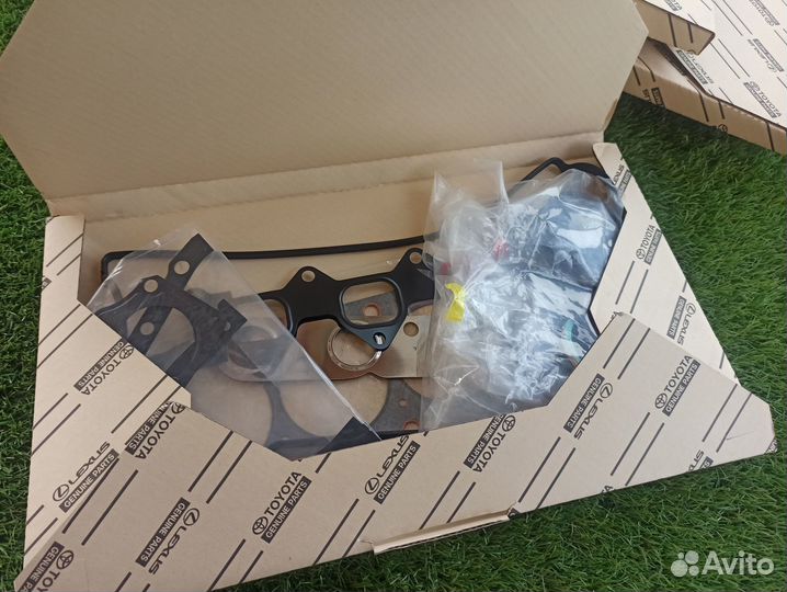 Ремкомплект прокладок на двигатель