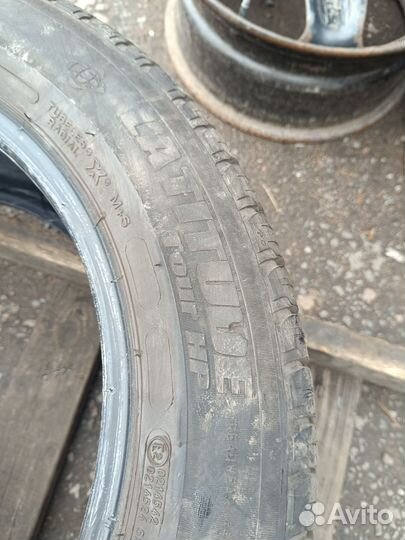 Michelin Latitude Tour HP 235/55 R17