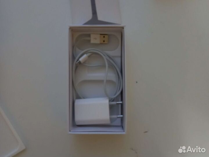 iPhone SE 2016