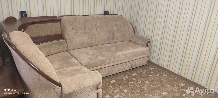 Угловой диван бу