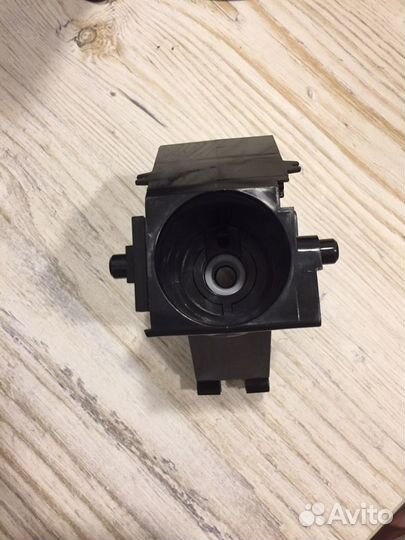 Часть заварочного блока кофемашины Philips