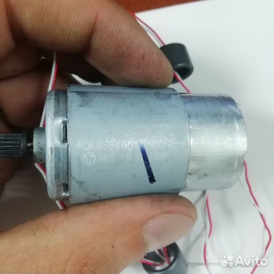 Двигатель подачи бумаги QK1-8460 canon IP7240