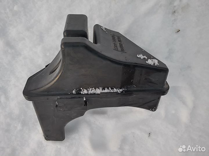 Резонатор впускной Toyota Carina ED